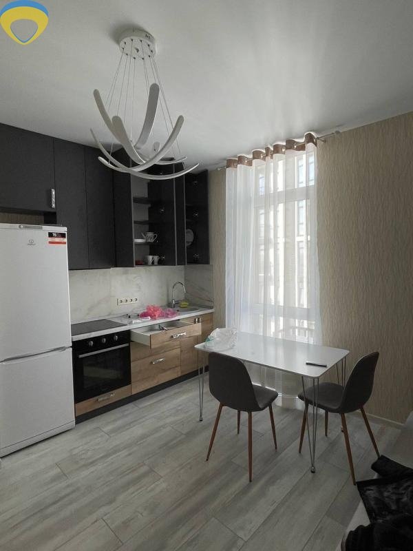 продажа однокомнатной квартиры номер A-173685 в Приморском районе, фото номер 5